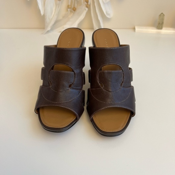 Tahari Brown Leather open Toe Sandals/ clogs - Picture 3 of 14